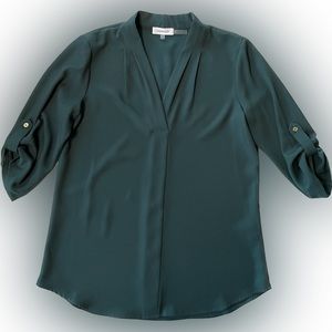 Calvin Klein - V-neck Rolled Sleeve Blouse - XL